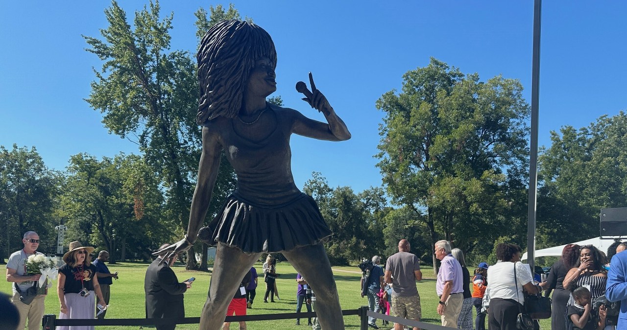 Tak wygląda pomnik Tiny Turner. Internauci nie szczędzą kpin: "To nie ona"