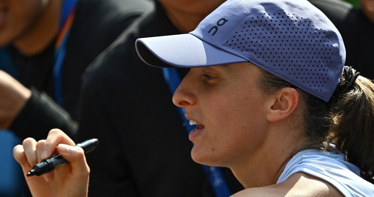 wiadomości,aktualności,Interia Świątek podeszła do kamery. Nagle wielkie zamieszanie. 