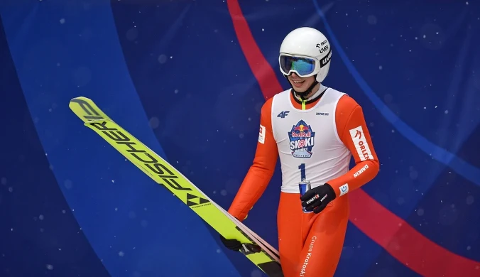 18-letni Polak pobił dwa rekordy skoczni, a to nie koniec. Ogromna szansa