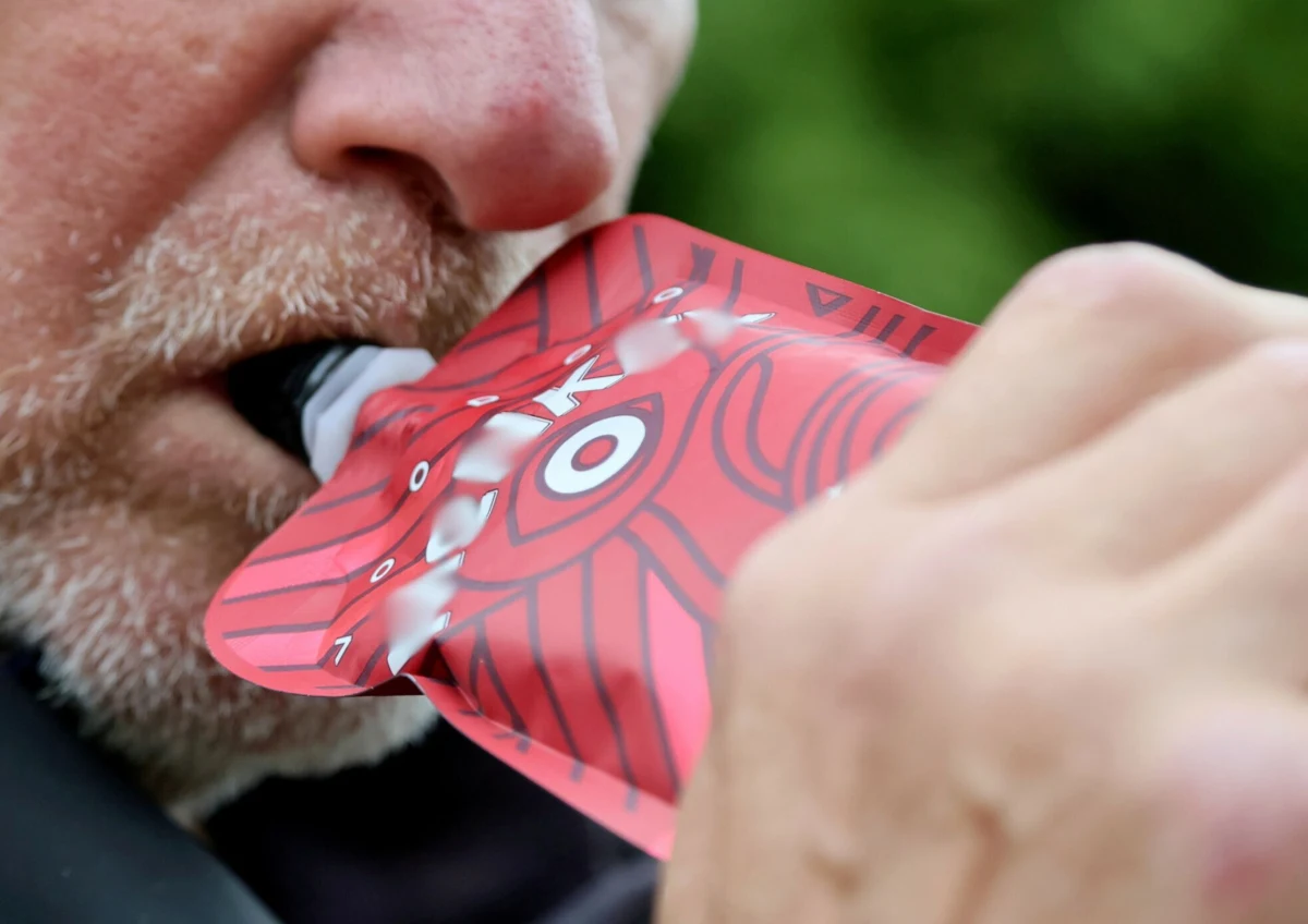 ​Tak zwane alkotubki jesienią ubiegłego roku wywołały społeczną dyskusję o dostępności alkoholu. Zaostrzenie przepisów zapowiedziało wówczas Ministerstwo Zdrowia. Przygotowany przez resort zdrowia projekt od ponad pół roku jest na etapie... konsultacji publicznych.