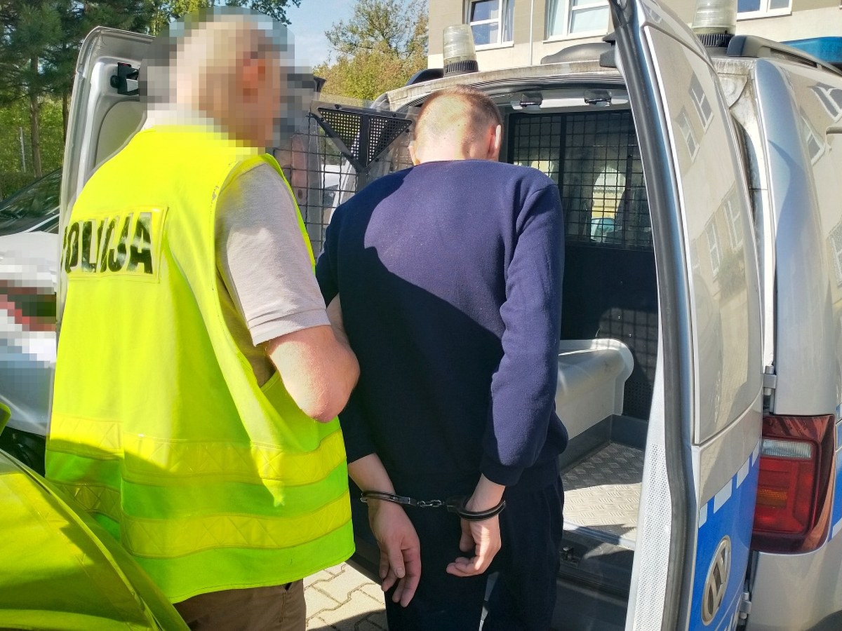 Brutalny napad na stacji metra. Pijany zaatakował tłuczkiem przechodnia