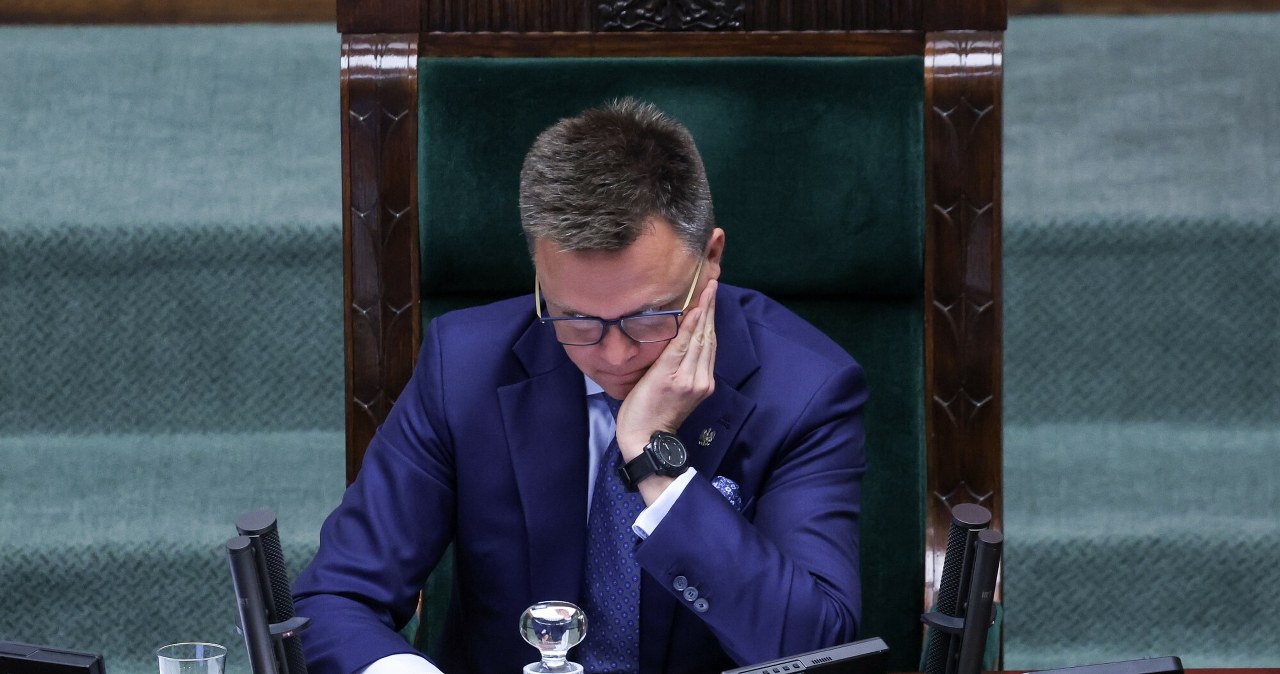 wiadomości,aktualności,Interia Odejście Hołowni wywoła lawinę zmian? 