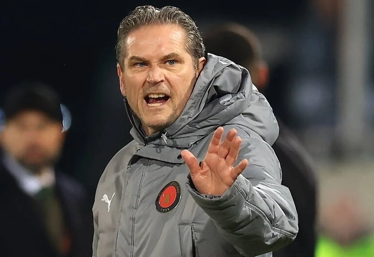 Umowa na trzy lata podpisana. 50-letni Duńczyk Thomas Thomasberg został nowym trenerem piłkarzy Pogoni Szczecin.