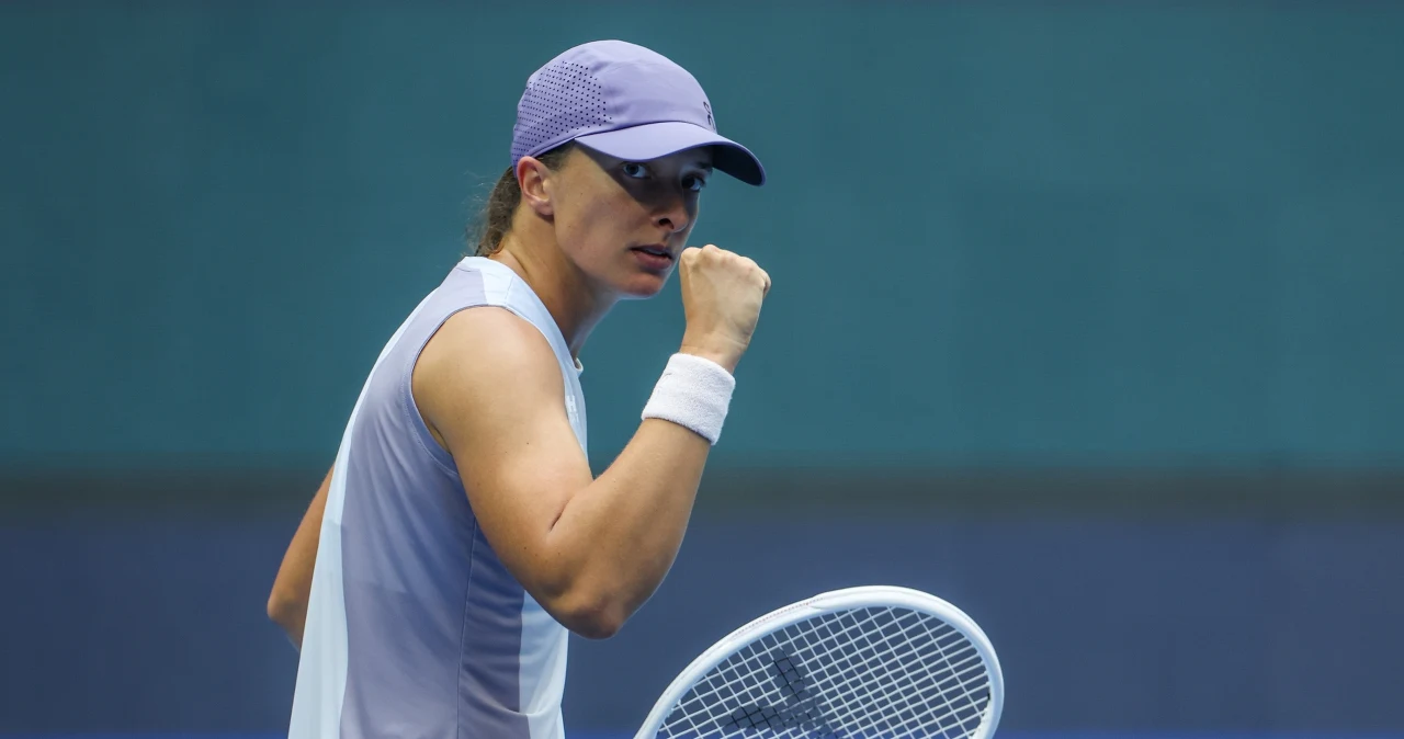 Iga Świątek - Emma Navarro w czwartej rundzie WTA 1000 w Pekinie. Relacja na żywo