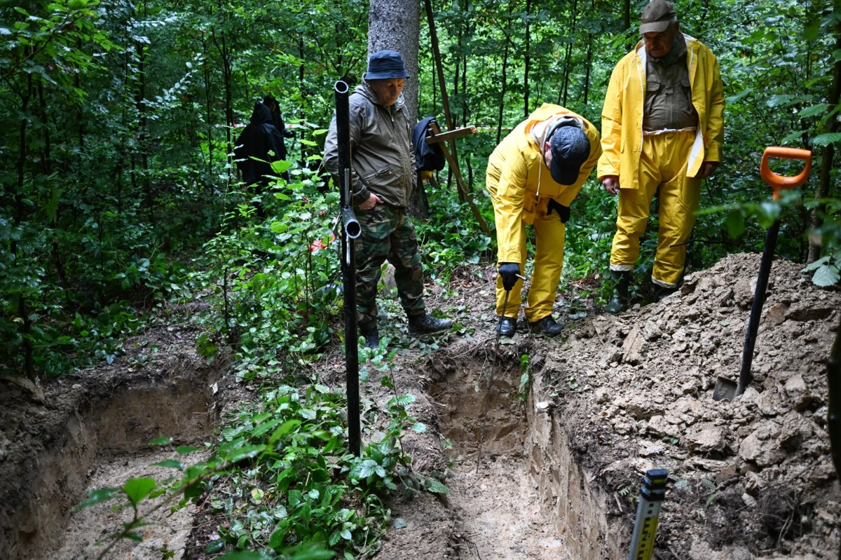 We wsi Jureczkowa na Podkarpaciu ruszyły poszukiwania szczątków żołnierzy UPA. Prowadzą je pracownicy ukraińskiego IPN. Według nich w leśnej mogile mogą się znajdować szczątki 20 osób.
