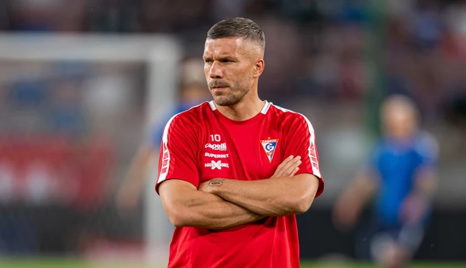 Ogłosili ws. Górnika. Podolski czeka, nagle cios. Nie mógł przewidzieć