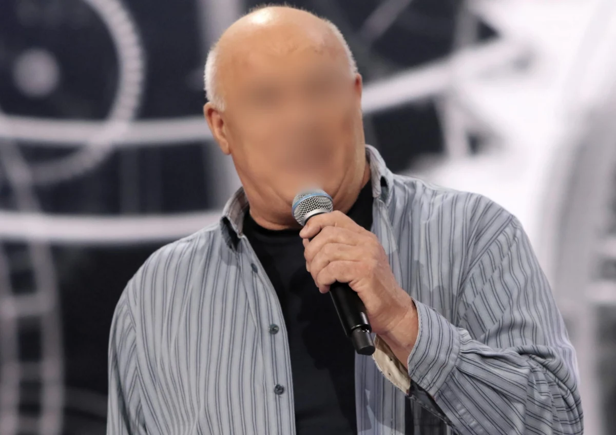 Prokuratura Rejonowa w Brodnicy skierowała przeciwko Ryszardowi R. akt oskarżenia. "Wokalista został oskarżony o czyn z artykułu 178a. Kodeks Karny przewiduje za to karę do trzech lat pozbawienia wolności" - przekazał prokurator Rafał Ruta z Prokuratury Okręgowej w Toruniu.