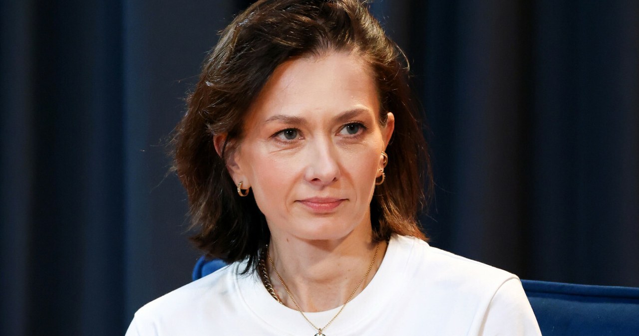 Sokołowska zamieściła w sieci czarno-białe zdjęcie. Niepokojący wpis zwrócił uwagę fanów