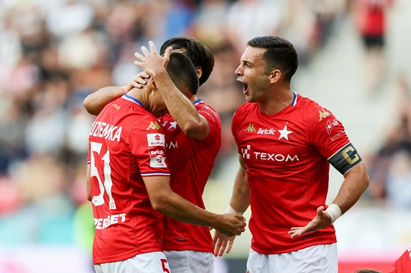 Zawisza Bydgoszcz - Wisła Kraków w 1/8 finału Pucharu Polski. Relacja na żywo