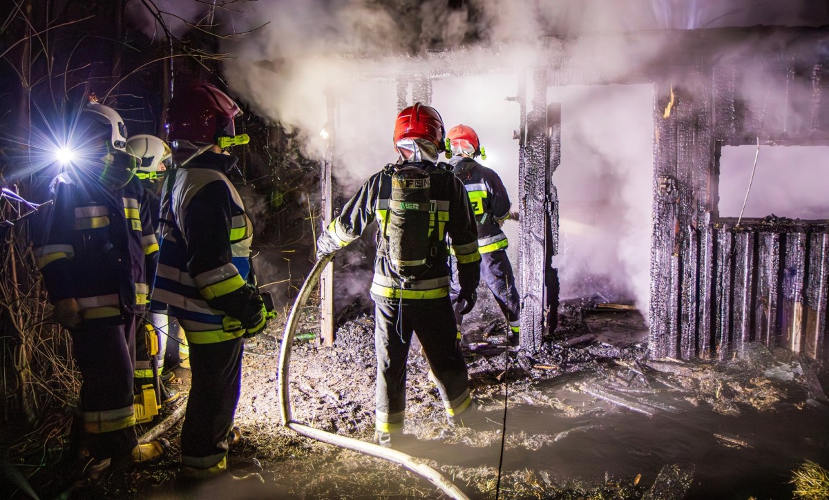 Spłonął drewniany dom. W środku zwłoki mężczyzny
