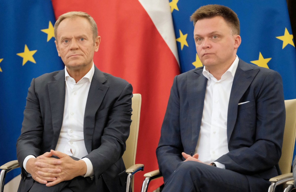 "Hołownia ochoczo wskoczył do wanny, w której Tusk go zatopił"