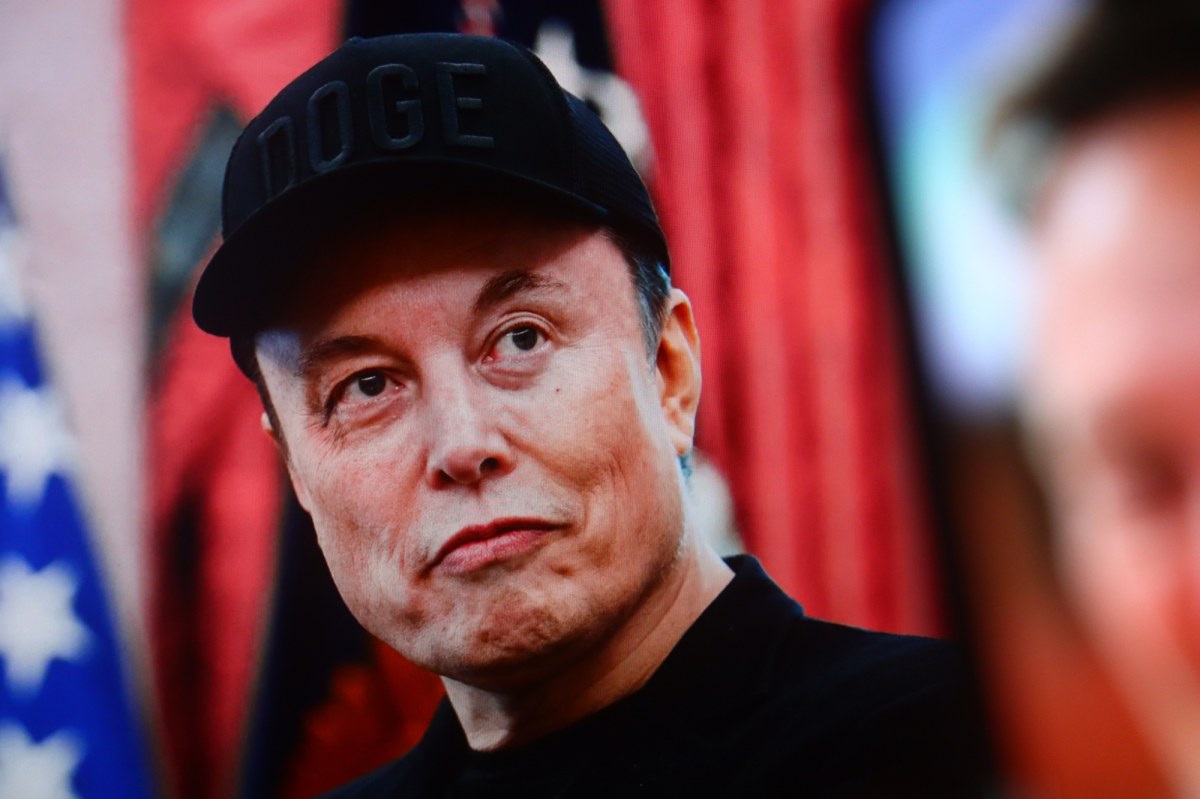 Elon Musk pobił kolejny rekord. Wiemy, kiedy zostanie bilionerem