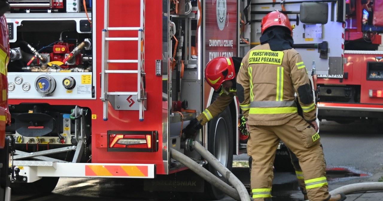 wiadomości,aktualności,Interia Pożar hali pod Warszawą. 