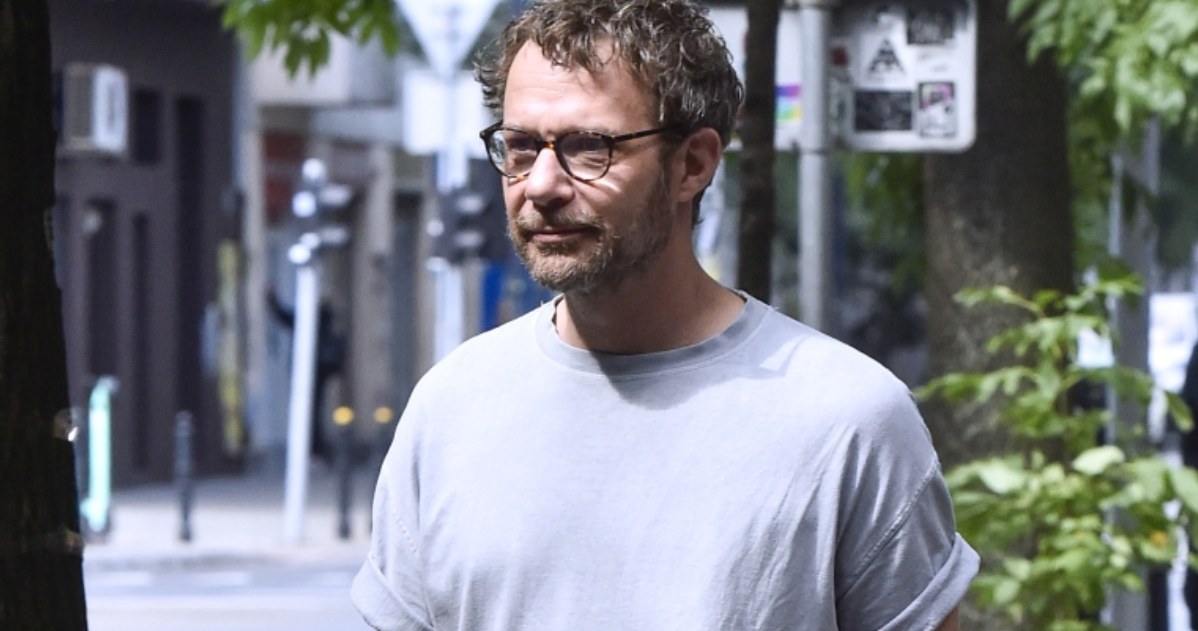 Małecki wytrzymał w związku tylko dekadę. Mama nie mogła mu tego wybaczyć