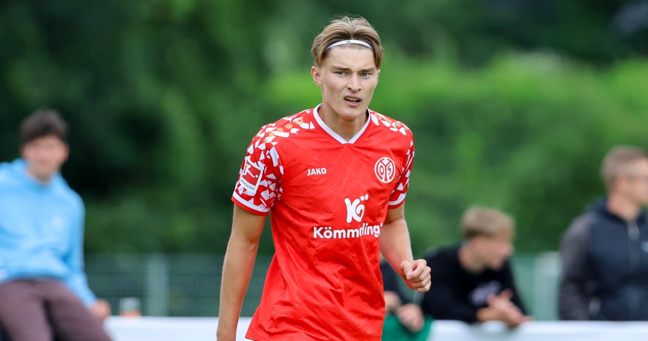 wiadomości,aktualności,Interia 17-letni Polak podbija Niemcy. Doczekał się debiutu w Lidze Konferencji