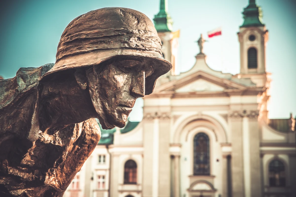 Rząd Niemiec powinien jak najszybciej wypłacić odszkodowania żyjącym polskim ofiarom II wojny światowej – apeluje niemiecki dziennik „Die Welt”. Z każdym tygodniem liczba osób uprawnionych do świadczeń maleje, a sprawa wciąż pozostaje nierozstrzygnięta.