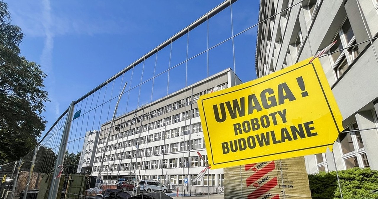 Zamknęli kierunek w dniu inauguracji, słychać żal. "Tyle z tego mamy"