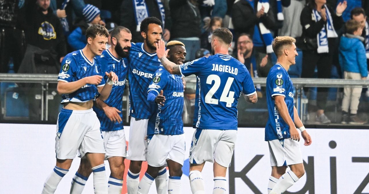 Lech Poznań - Pogoń Szczecin w 12. kolejce PKO Ekstraklasy. Relacja na żywo