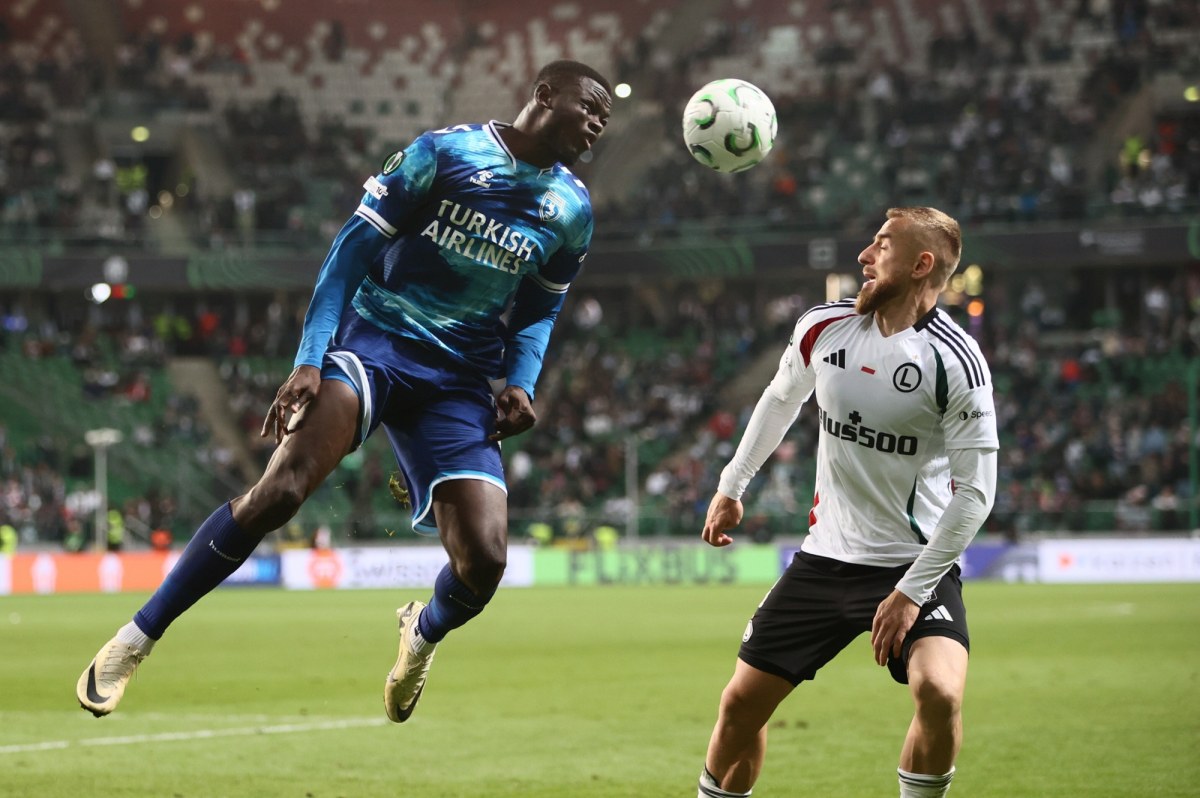 Legia przegrała u siebie w pierwszym meczu Ligi Konferencji