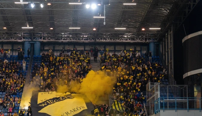 Specjalne zadanie gracza Wieczystej w derbach, Dzwonili koledzy z Cracovii