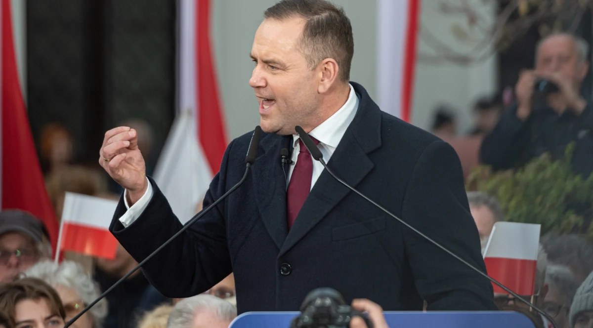 Prezydent Karol Nawrocki miał odrzucić pierwszych 14 wniosków o ułaskawienie, które wpłynęły do jego kancelarii - podał dziennik "Rzeczpospolita". Kancelaria Prezydenta stanowczo zaprzeczyła tym informacjom.