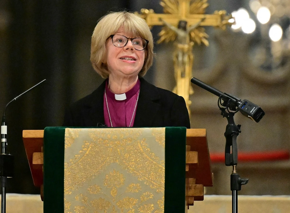 Kościół Anglii ogłosił decyzję, która bez wątpienia zapisze się na kartach historii. Po raz pierwszy w dziejach tej instytucji na stanowisko arcybiskupa Canterbury duchowego przywódcy 85 milionów anglikanów na całym świecie została powołana kobieta - 63-letnia Sarah Mullally. To wydarzenie nie tylko symbolizuje przełom w tradycji, ale także otwiera nowy rozdział dla jednej z najstarszych wspólnot chrześcijańskich.