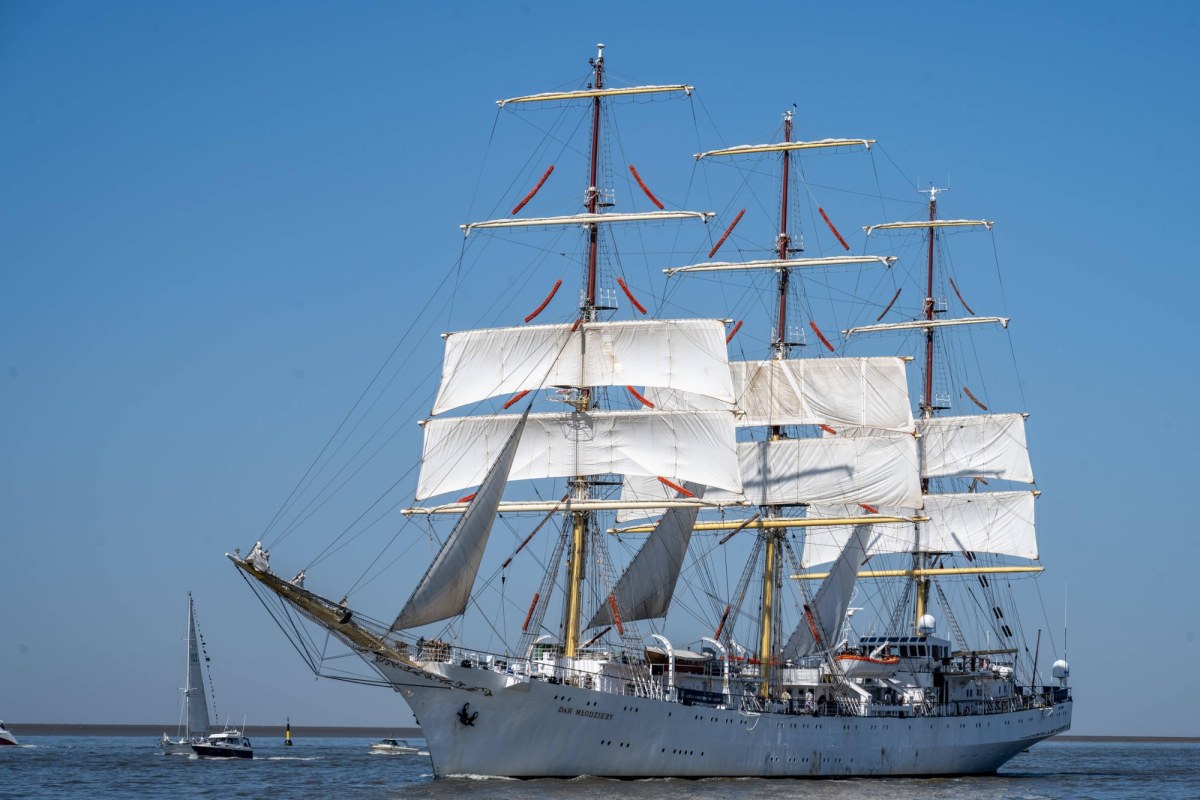 Jaki będzie nowy statek dla Uniwersytetu Morskiego w Gdyni? Co zastąpi „Dar Młodzieży”