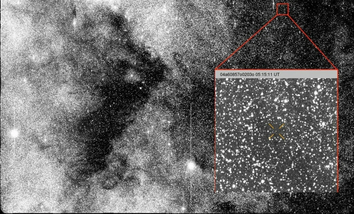 ​Międzygwiezdny obiekt 3I/ATLAS zbliży się 3 października na odległość blisko 30 milionów kilometrów od Marsa. To doskonała okazja do lepszego przyglądnięcia się przybyszowi spoza Układu Słonecznego. Wokół Czerwonej Planety krążą obecnie dwie sondy Mars Express i ExoMars i to one dokładniej zbadają obiekt.