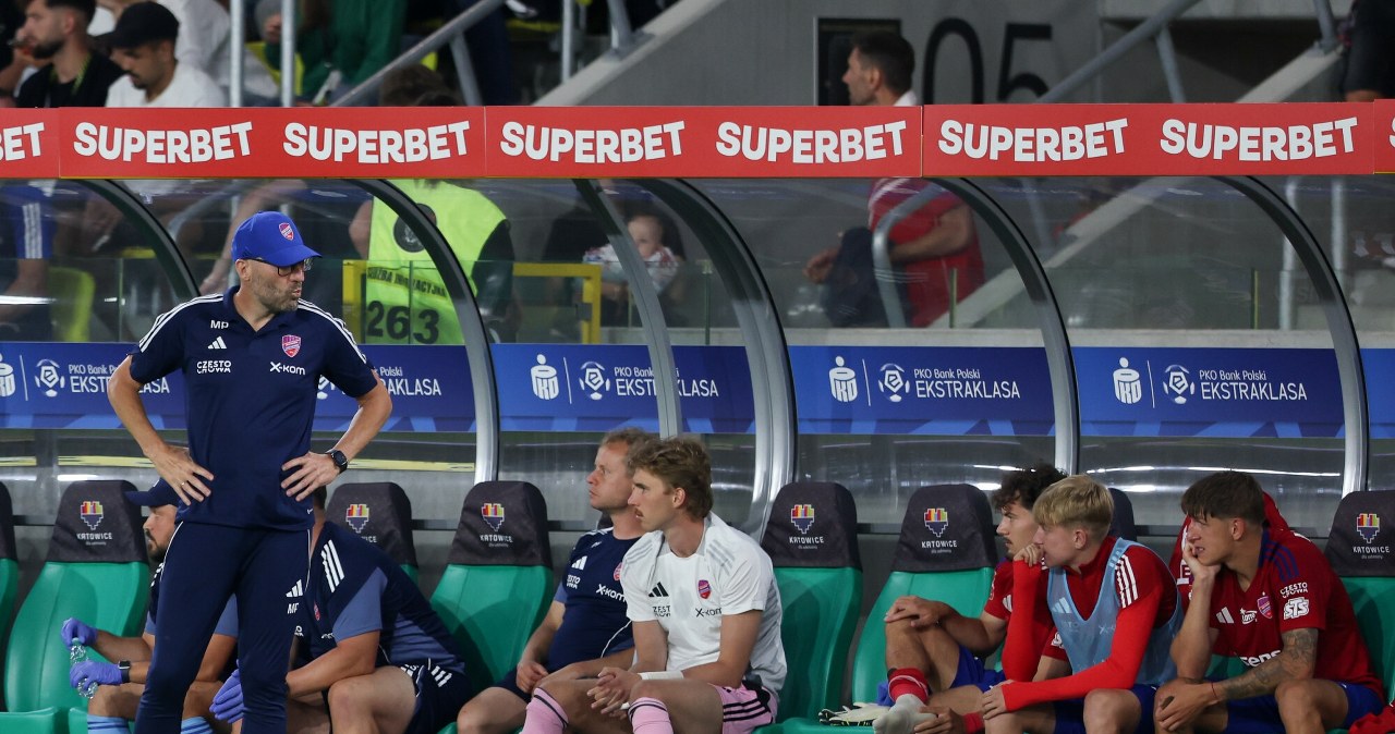 wiadomości,aktualności,Interia Sukces w Europie, a tu taki cios. Marek Papszun pod ścianą, jest gorzej niż wszyscy myśleli