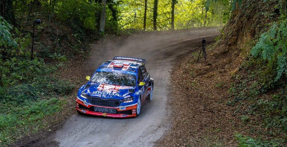 "Marzy nam się, żeby Miko Marczyk wygrał rajd w Chorwacji" – mówił w Radiu RMF24 Andrzej Borowczyk, dziennikarz Polsatu Sport. Jak dodał, polskiego kierowcy nie trzeba mobilizować, bo doskonale wie, o co walczy. "Miko jest od strony emocjonalnej bardzo silnym kierowcą" – dodał.