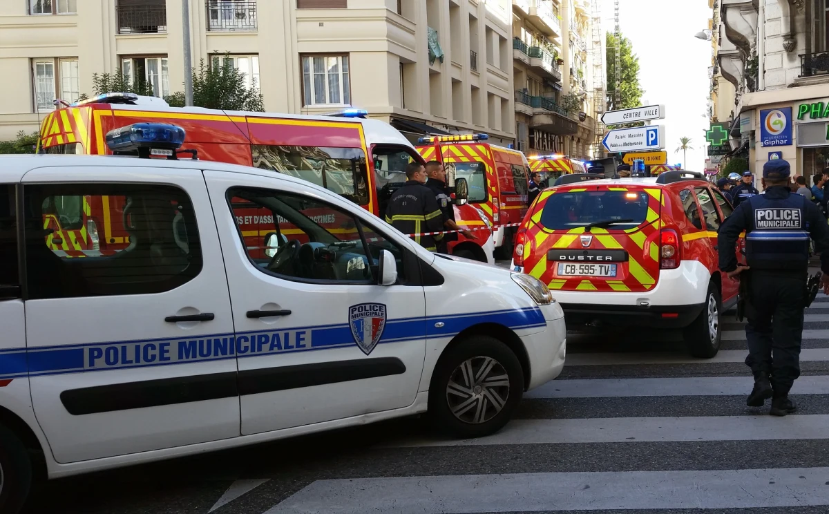 Tragiczna strzelanina w Nicei na południu Francji. Dwie osoby nie żyją, a pięć zostało rannych. Zajście prawdopodobnie miało związek z handlem narkotykami.