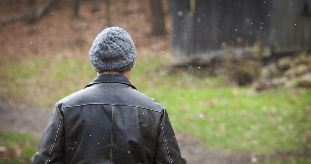 Przyjeżdżali autokarami, rozbijali obozy. Mówiono o mafii w polskich lasach