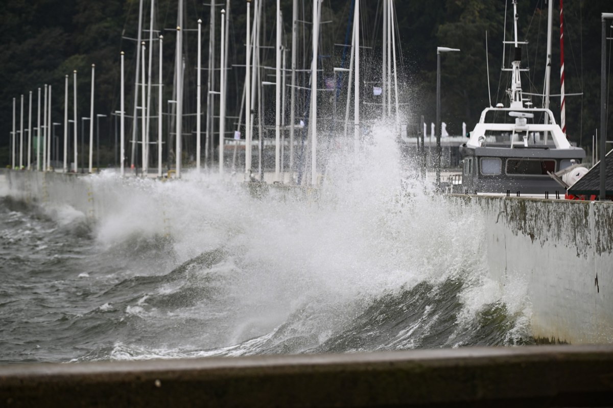 Szczęśliwy finał poszukiwań zaginionego pływaka na Zatoce Gdańskiej