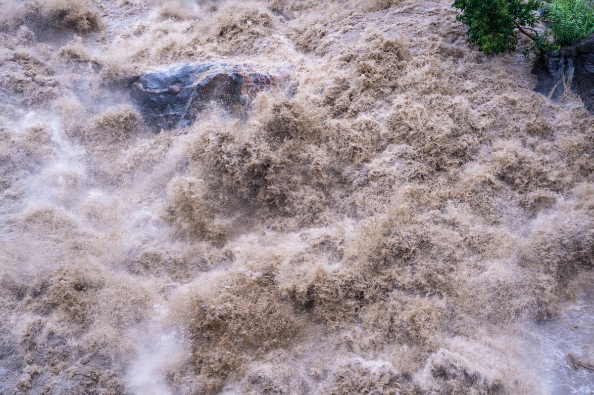 Tragiczne żniwo ulew i osunięć ziemi w Nepalu. Jest wiele ofiar