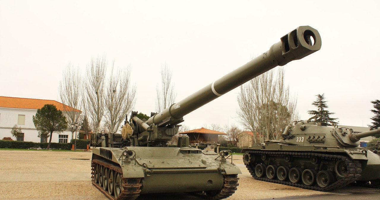 Самая большая в Европе гаубица поедет на Украину? СМИ о предложении