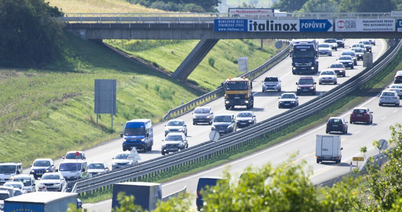 Nowa autostrada zmieni wakacyjne podróże. Koniec korków do Chorwacji wiadomości,aktualności,Interia Nowa autostrada zmieni wakacyjne podróże. Koniec korków do Chorwacji