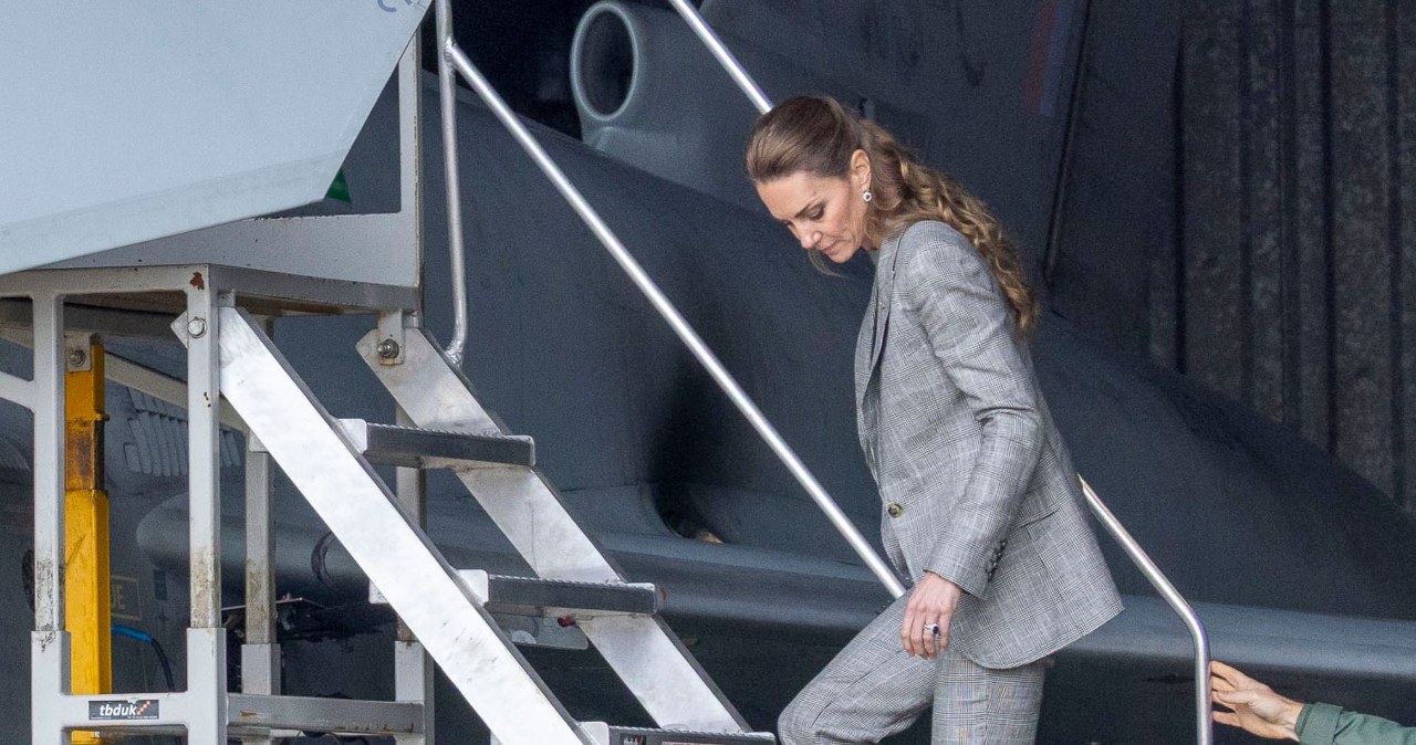 Patrzyli tylko na stopy Kate. To nagranie z księżną jest już hitem