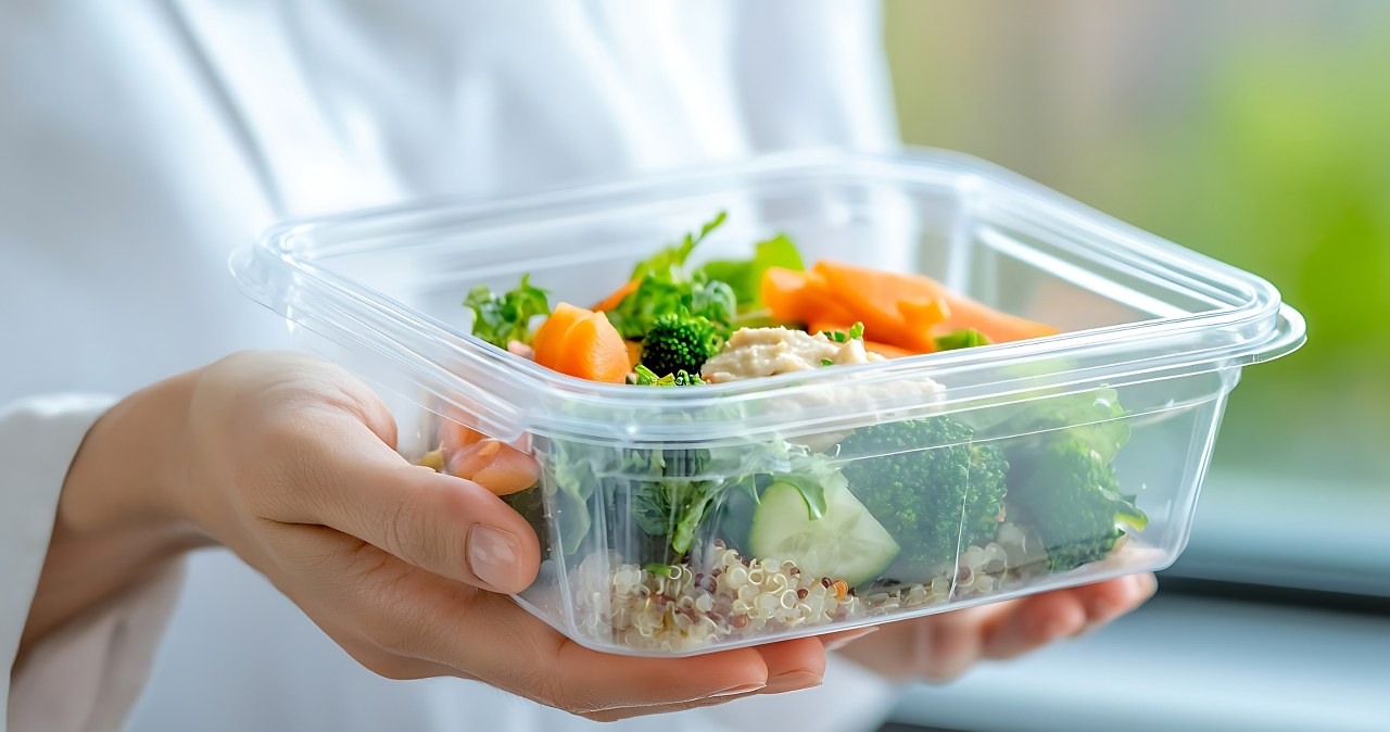 Post przerywany – działa cuda czy rozwala hormony? Oto, co musisz wiedzieć