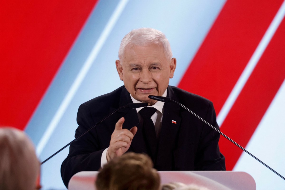 "Wojna prowadzona za niemieckie pieniądze". Kaczyński uderza w Merkel