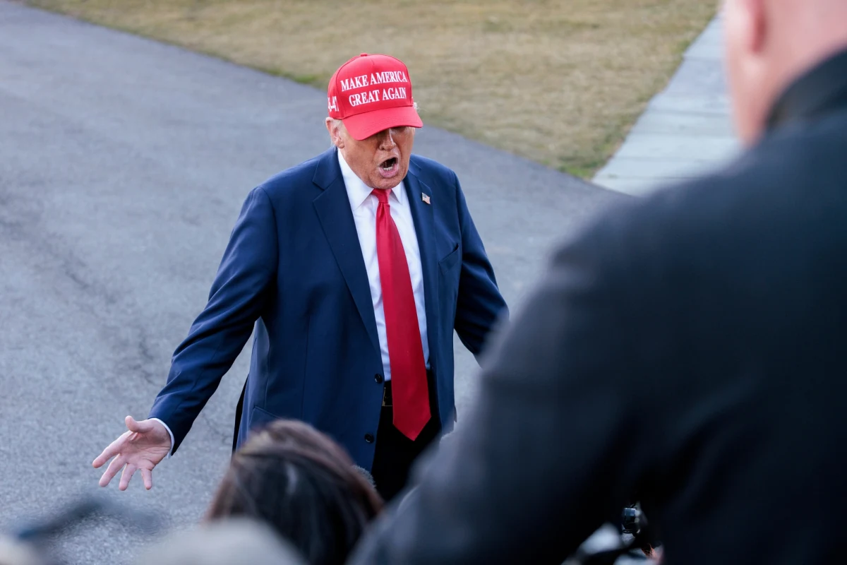 25-proc. cła na importowane ciężarówki od 1 listopada zapowiedział Donald Trump w poniedziałek. Pierwotnie prezydent USA deklarował, że podatek wprowadzi na początku października.