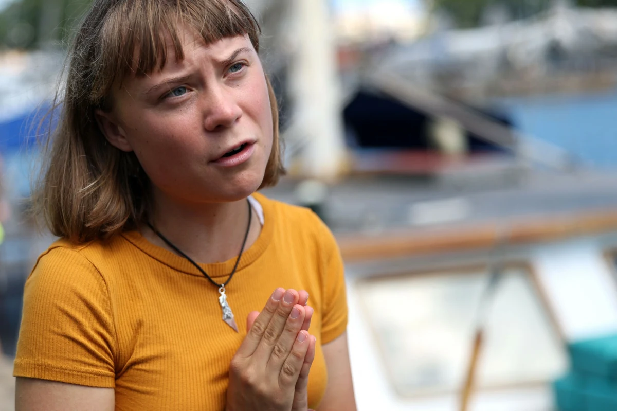 "To jest awanturnica. Myślę, że ma problem z kontrolowaniem gniewu" - powiedział o szwedzkiej aktywistce Grecie Thunberg prezydent USA Donald Trump. Wyraził też przekonanie, że wkrótce dojdzie do zawarcia porozumienia w sprawie Strefy Gazy.