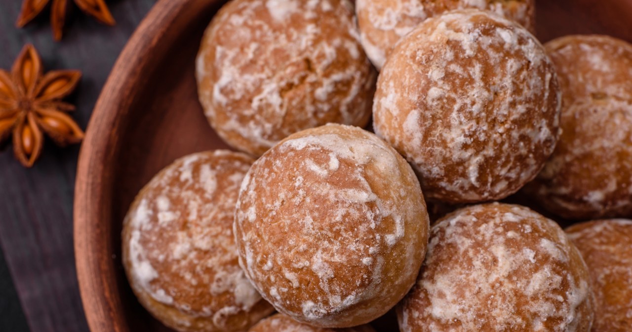 Cynamonowe bułeczki bez zawijania. Wychodzą miękkie i puszyste