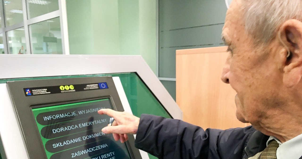 Emeryci gubią się w zawiłościach świadczeń. ZUS ma pomysł