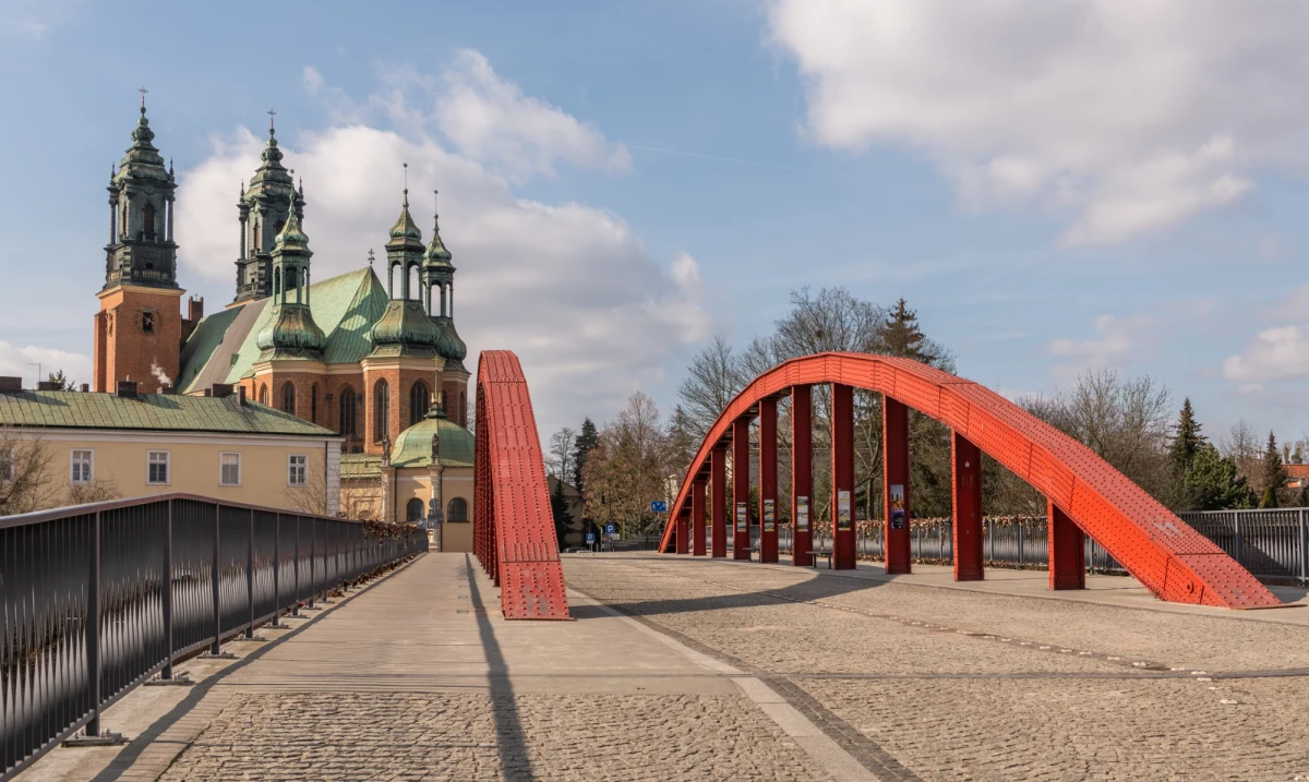 Eksperci domagają się, by najstarsze dzielnice Poznania, w tym Ostrów Tumski, utworzyły park kulturowy. To element protestu przeciwko zabudowie części wyspy, która jest historyczną perełką. Przed wiekami znajdowała się tam pierwsza siedziba władców Polski.