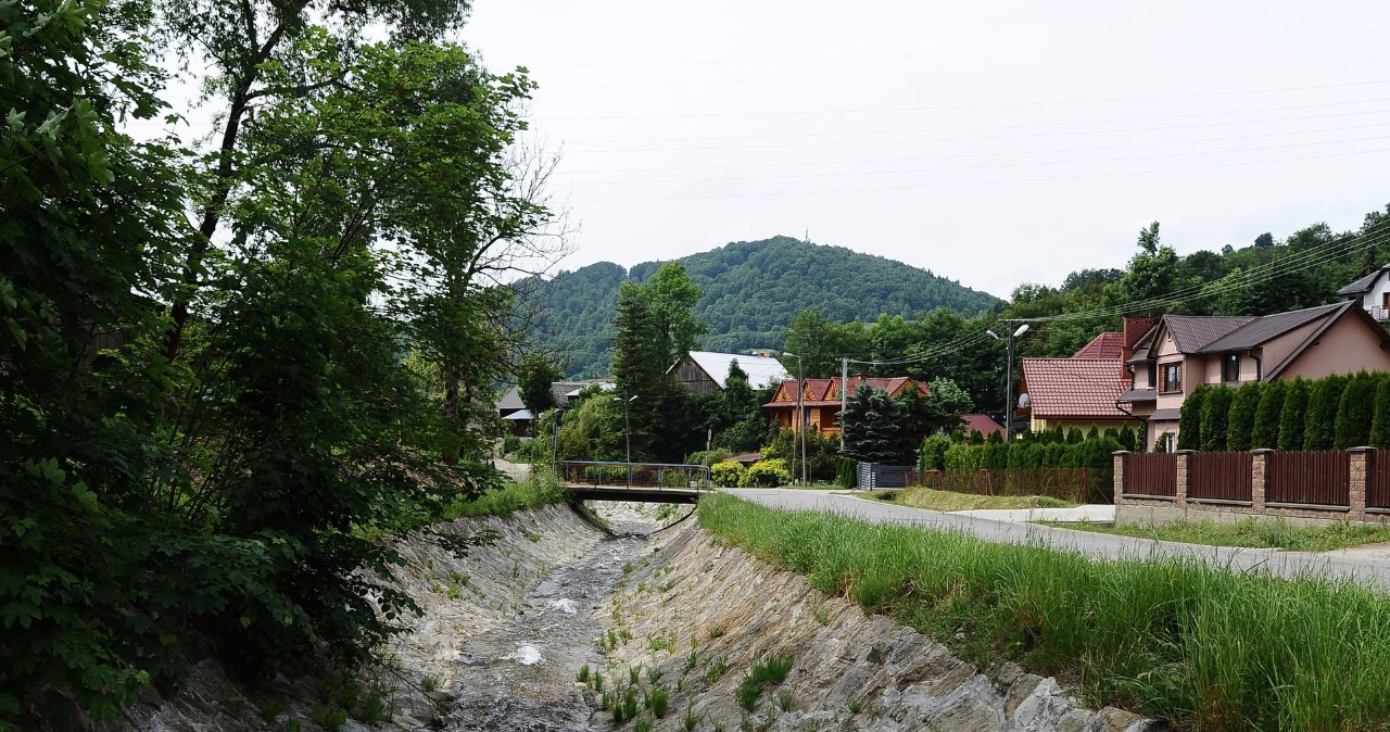 Mało znane uzdrowisko tuż przy granicy. Zachwyca krajobrazem