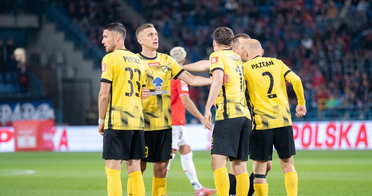 wiadomości,aktualności,Interia Media: Wieczysta wybrała, oto nowy trener. Sensacyjne doniesienia o powrocie do Polski