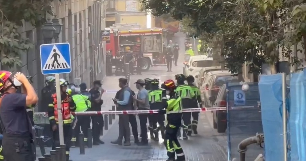 wiadomości,aktualności,Interia Runął budynek w centrum Madrytu. Akcja służb ratunkowych, są ranni i zaginieni