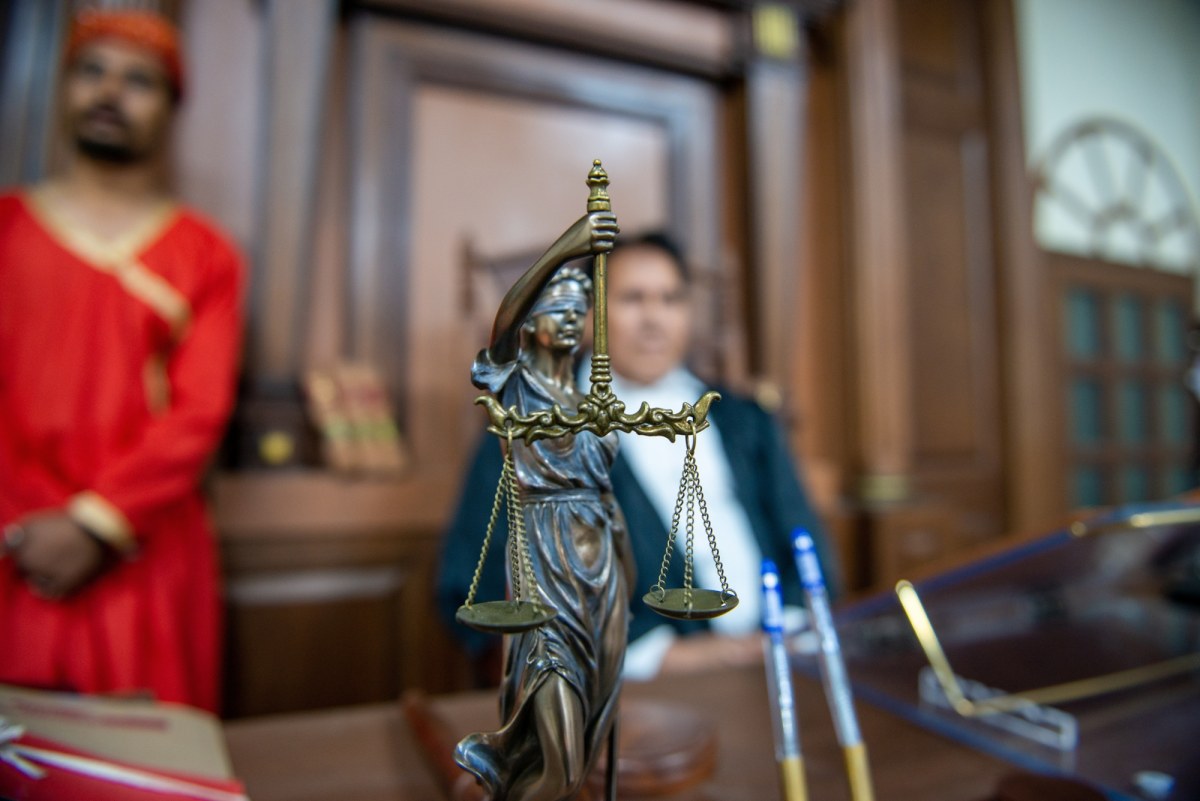 Butem w sędziego. Prawnik wybuchł na sali sądowej