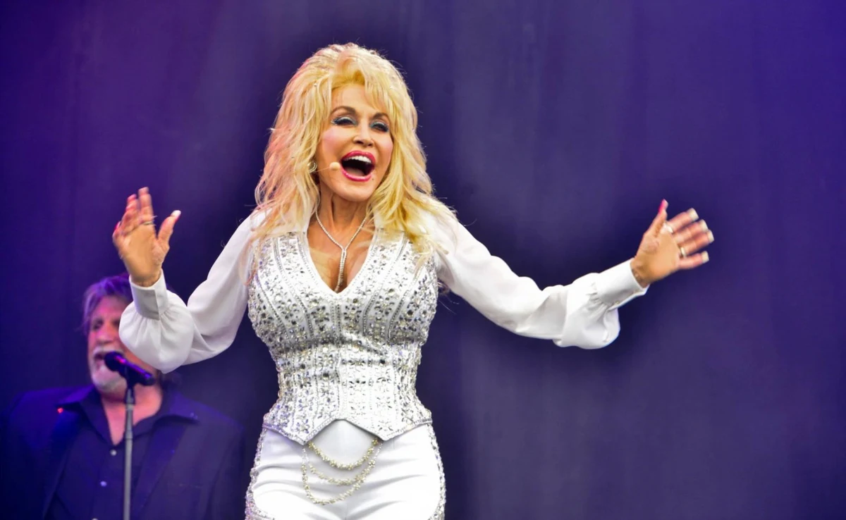 Dolly Parton odwoลuje koncerty. Siostra bลaga fanรณw: Mรณdlcie siฤ za niฤ
- RMF 24