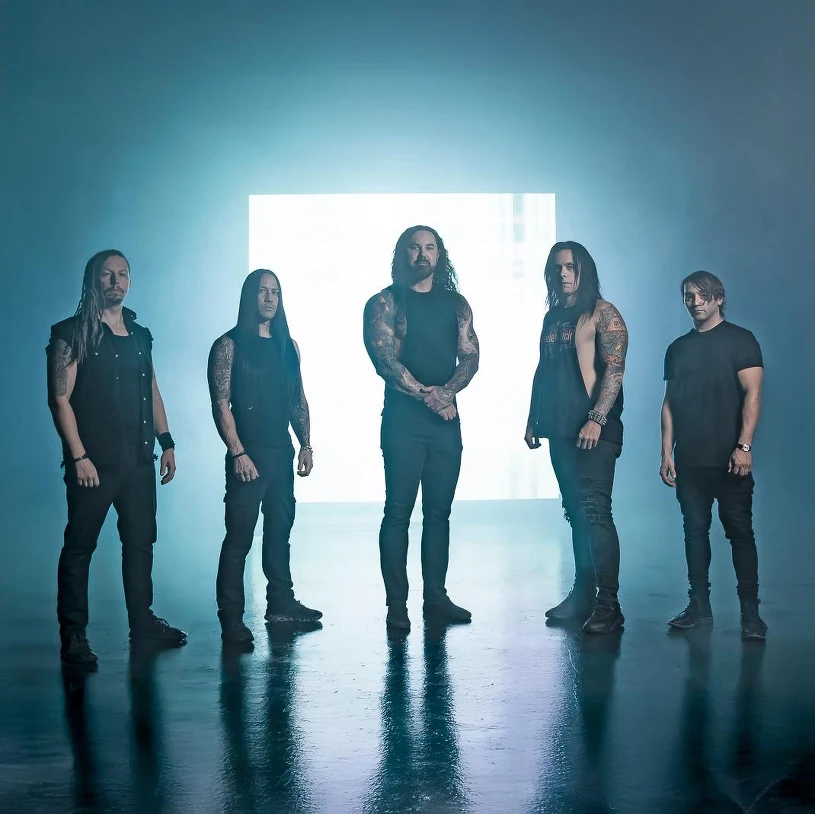 Gwiazda metalcore'u powraca po trzęsieniu ziemi. "Zawsze znajdę sposób"